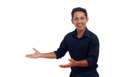 Genç adam işaret parmağı ile beyaz arkaplanı kopyala