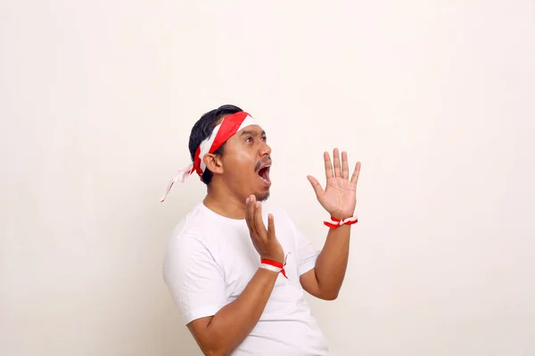 Wow Amazed Expression Asian Man While Looking Sideways Indonesian Independence — ストック写真