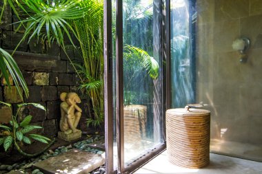 banyo tropikal Bahçe erişim