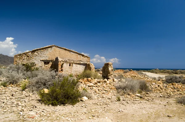 Ruïne huis — Stockfoto