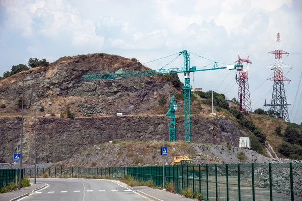 Planta de construcción con grúas de trabajo — Foto de Stock