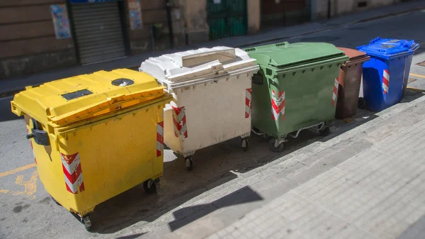 Trash cans for garbage separation — Stock Photo, Image