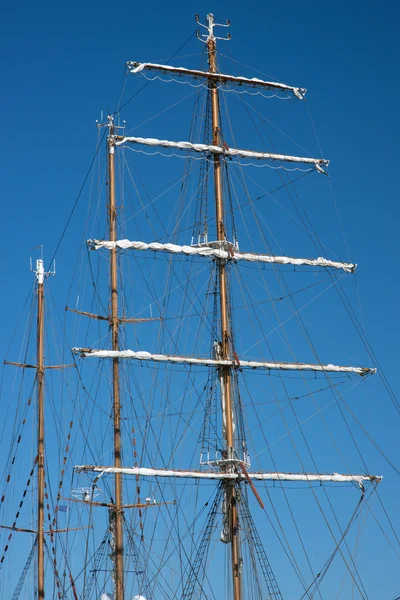 Cordage of an old ship — Stock Photo, Image