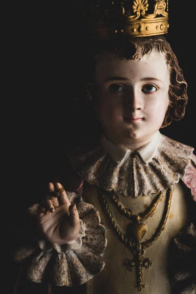 Bambino Gesù Praga Statua Del Bambino Gesù Con Crocifisso Globo — Foto Stock