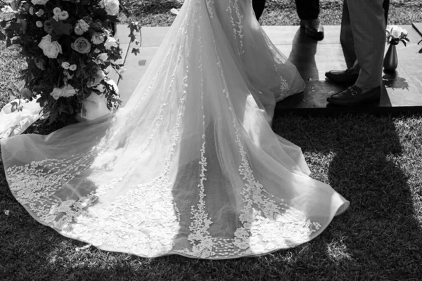 Close Wedding Dress Bridal Gown Which Dress Worn Bride Wedding —  Fotos de Stock