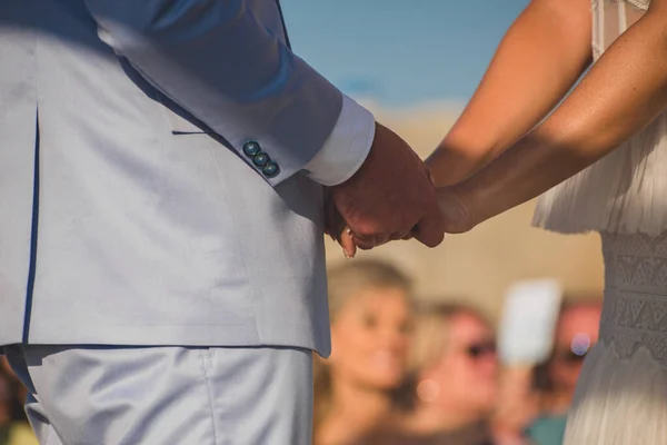 Een Bruiloft Een Ceremonie Waarbij Twee Meer Mensen Het Huwelijk — Stockfoto