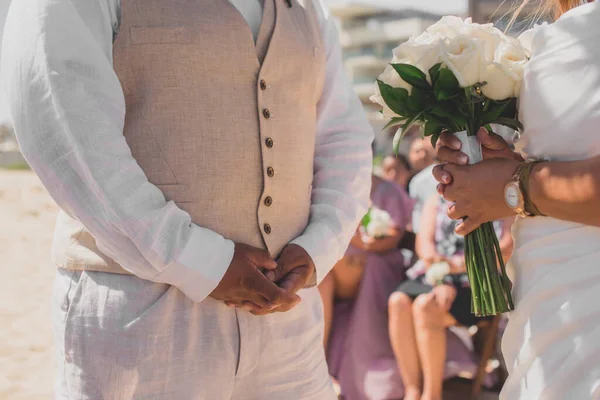 Een Bruiloft Een Ceremonie Waarbij Twee Meer Mensen Het Huwelijk — Stockfoto