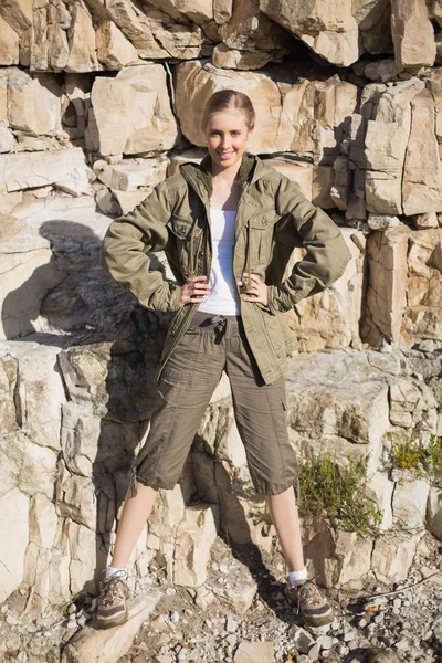 Athletic blonde on a hike — Stock Photo, Image