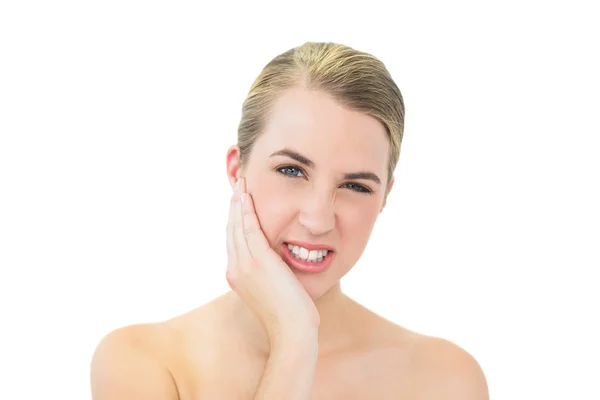 Pretty blonde suffering from toothache — Stock Photo, Image