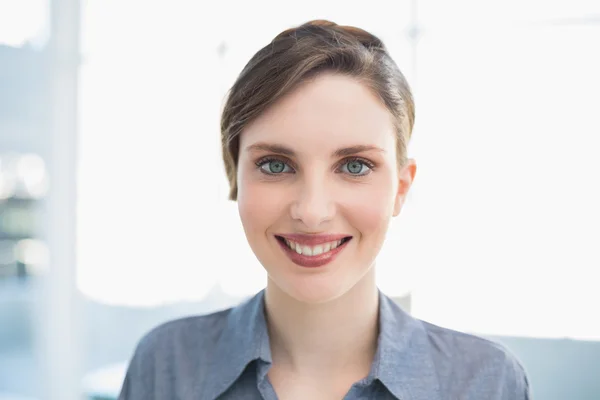 Portrait of gorgeous young businesswoman — Stock Photo, Image