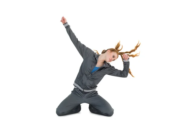 Junge Frau in Sportkleidung Stretching — Stockfoto