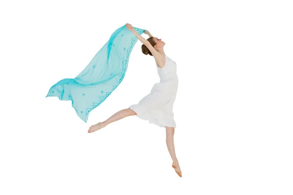 青のスカーフを持つ若い美しい女性ダンサー — ストック写真