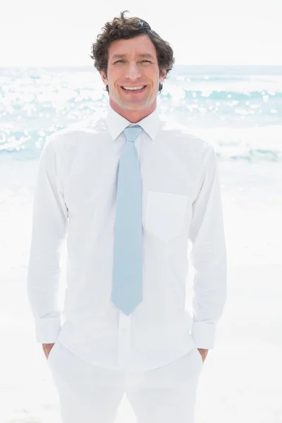 Handsome groom smiling — Stock Photo, Image