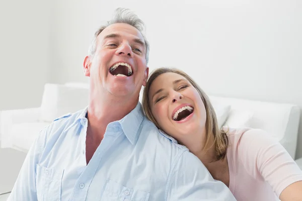 Close-up portrait of a cheerful couple — Stock Photo, Image