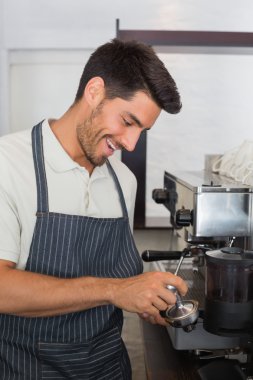 Garson Espresso kahve dükkanında hazırlanıyor
