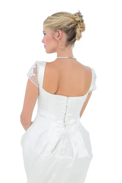 Zadní pohled na nevěsty nad bílým pozadím — Stock fotografie