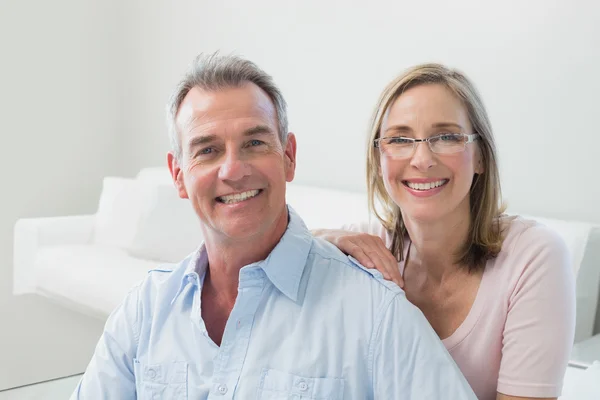 Close-up of a loving couple in the living room — Stock Photo, Image