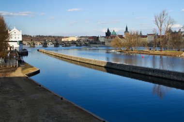 Prag ve eski evler, vltava Nehri ve köprüler