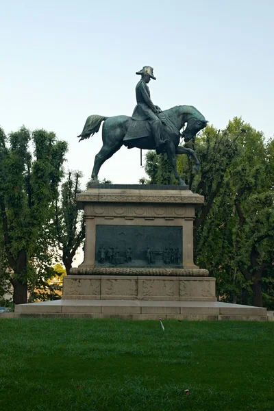 City statue — Stock Photo, Image