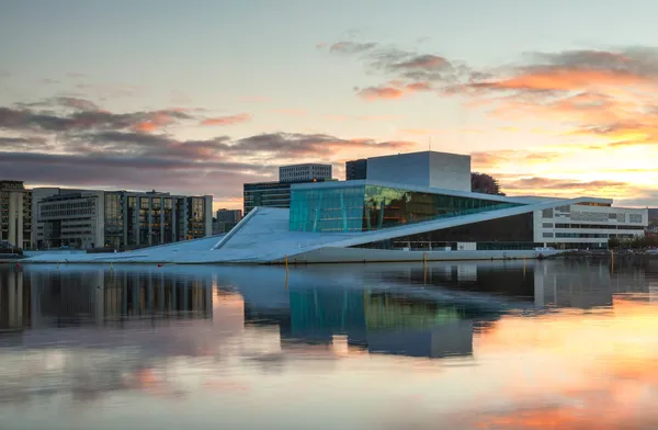 A Royal Opera House em Oslo — Fotografia de Stock