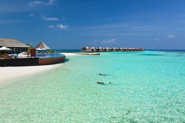 Hotel atolón — Foto de Stock