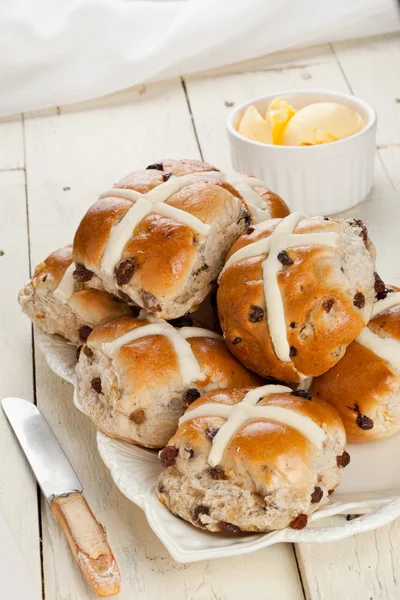 Hot cross kaffebröd — Stockfoto