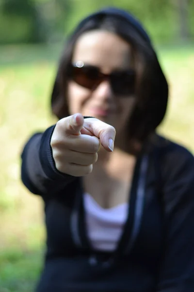 Teengaer, wskazując na Ciebie — Zdjęcie stockowe