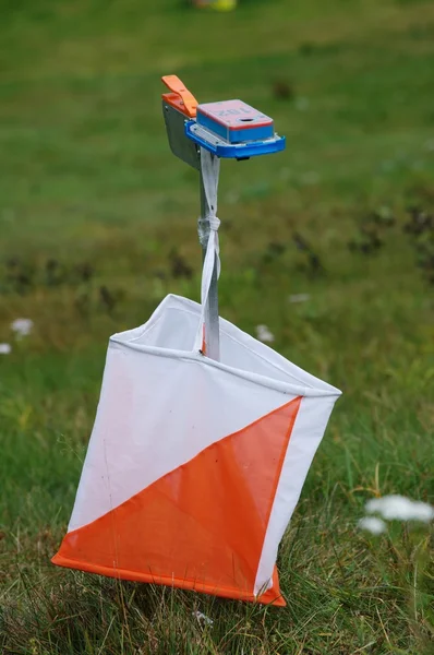 Orientierungslauf Kontrollpunkt — Stockfoto