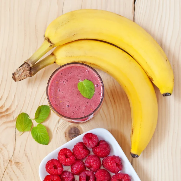 Raspberry smoothie — Stock Photo, Image