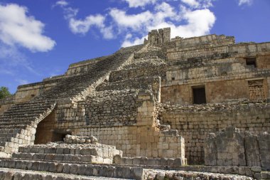 Campeche kalıntıları, Edzna Piramitleri Maya arkeolojik alanı. Campeche, Meksika 28 Aralık 2021