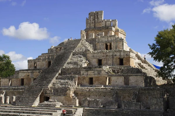 坎佩切的废墟 伊兹纳金字塔是玛雅人的考古遗址 2021年12月28日 墨西哥坎佩切 — 图库照片