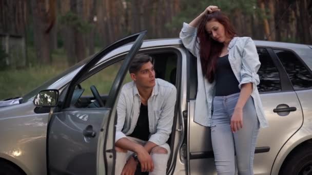 Sad Man Sitting Drivers Seat Open Automobile Upset Woman Leaning — Video Stock