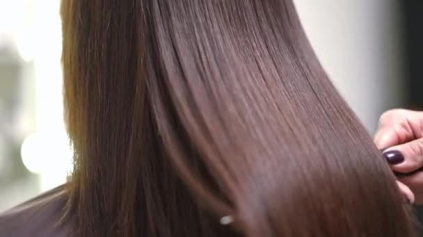 Close Shaking Long Laminated Hair Hair Brush Slow Motion Brunette — Video