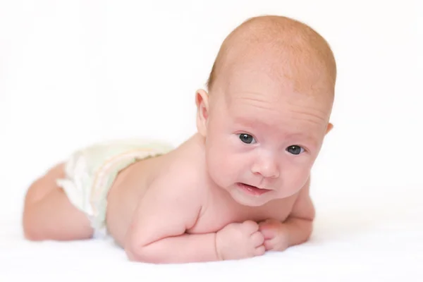 Bambino di 3 mesi su sfondo bianco — Foto Stock