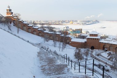 Rusya 'nın Nizhniy Novgorod kentindeki Kremlin' den kış manzarası