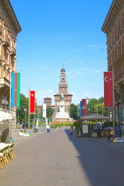 Castle Sforza in the distance, Milan — Stock Photo, Image