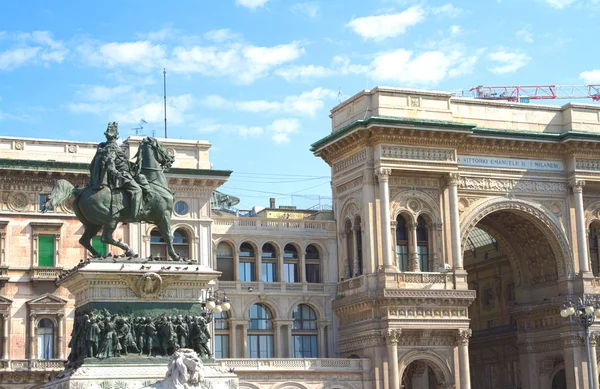 View of Duomo square, Vittorio Emanuele II Gallery — Stock Photo, Image