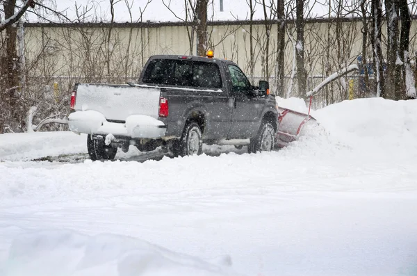 Plowing snow in Michigan — Stock Photo, Image