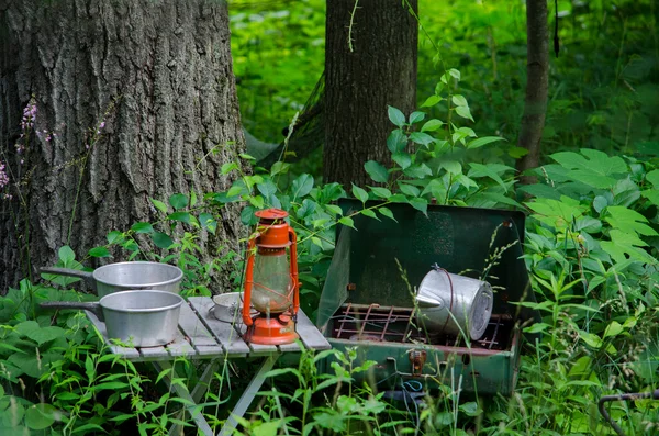 Verlassene Campingausrüstung — Stockfoto