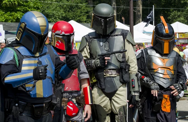 Aliens auf der Messe — Stockfoto