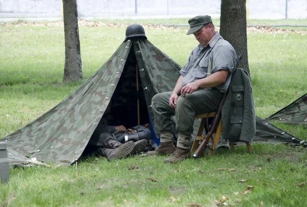 Soldiers resting — Stock Photo, Image