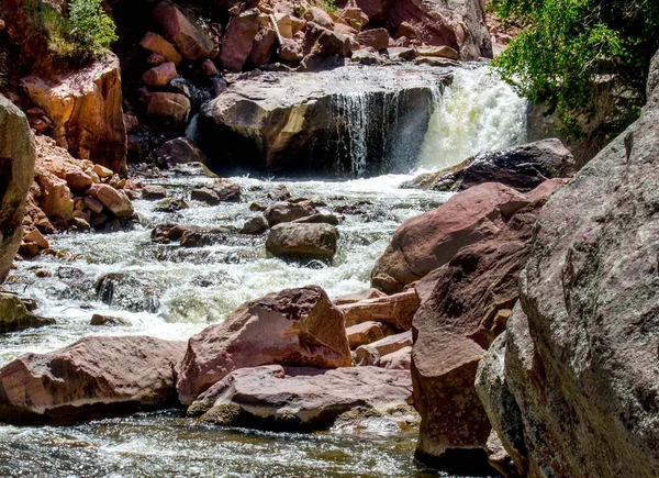 Быстрая Вода Стекает Скалистых Гор Водопад Расположенный Государственном Парке Эльдорадо — стоковое фото