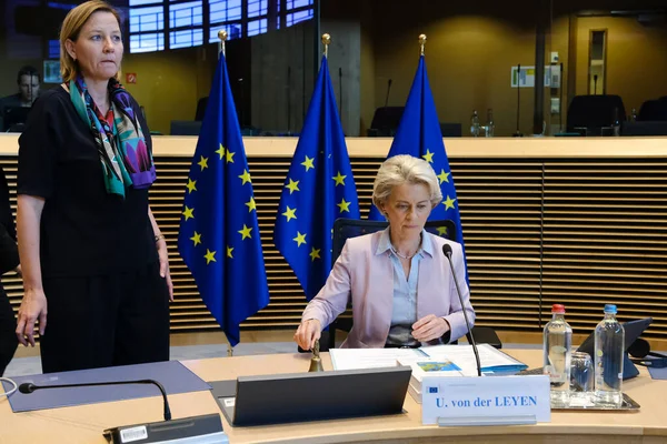 Commission President Ursula Von Der Leyen Start Meeting Weekly European — Stock fotografie