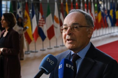 Bakan Pascual NAVARRO RIOS, 20 Eylül 2022 'de Belçika' nın Brüksel kentindeki AB genel merkezine bir Genel İşler Konseyi toplantısı için geldi..
