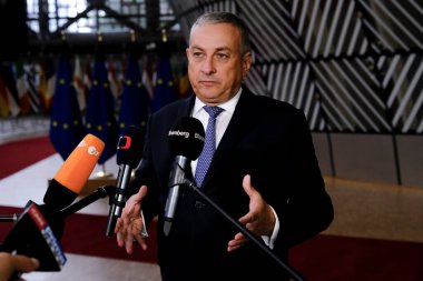 Bakan Jozef SIKELA, 9 Eylül 2022 'de Belçika' nın Brüksel kentindeki AB genel merkezinde artan enerji fiyatlarına çözüm bulma amaçlı bir AB Enerji bakanları toplantısında.