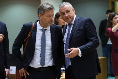 Bakan Robert HABECK, 9 Eylül 2022 'de Belçika' nın Brüksel kentindeki AB genel merkezinde yükselen enerji fiyatlarına çözüm bulma amaçlı bir AB Enerji bakanları toplantısında.