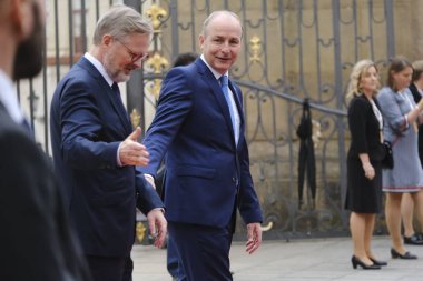 Micheal MARTIN, İrlandalı Taoiseach, 6 Ekim 2022 'de Çek Cumhuriyeti' nin Prag kentinde düzenlenen Avrupa Siyasi Topluluğu Toplantısına katılmak üzere geliyor..
