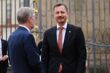 Eduard HEGER, Slovakya Başbakanı 6 Ekim 2022 'de Çek Cumhuriyeti' nin Prag kentinde düzenlenen Avrupa Siyasi Topluluğu Toplantısına katılmak üzere geliyor..