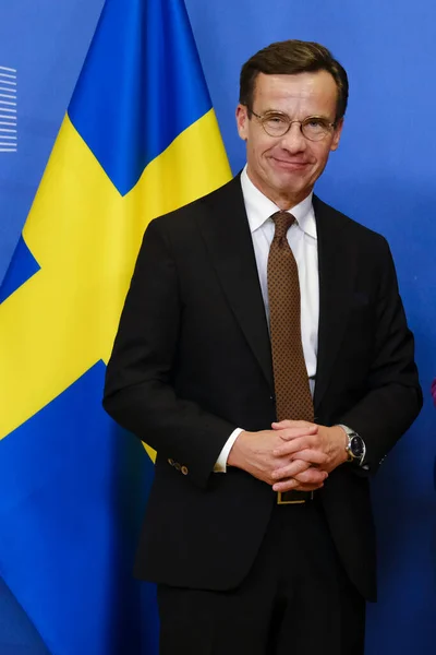 Primo Ministro Svedese Ulf Kristersson Sinistra Salutato Dal Presidente Della — Foto Stock