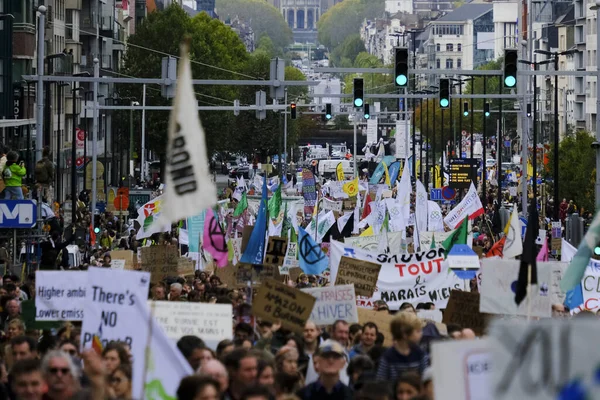 Milhares Manifestantes Participam Marcha Para Seu Futuro Clima Antes Cop27 — Fotografia de Stock